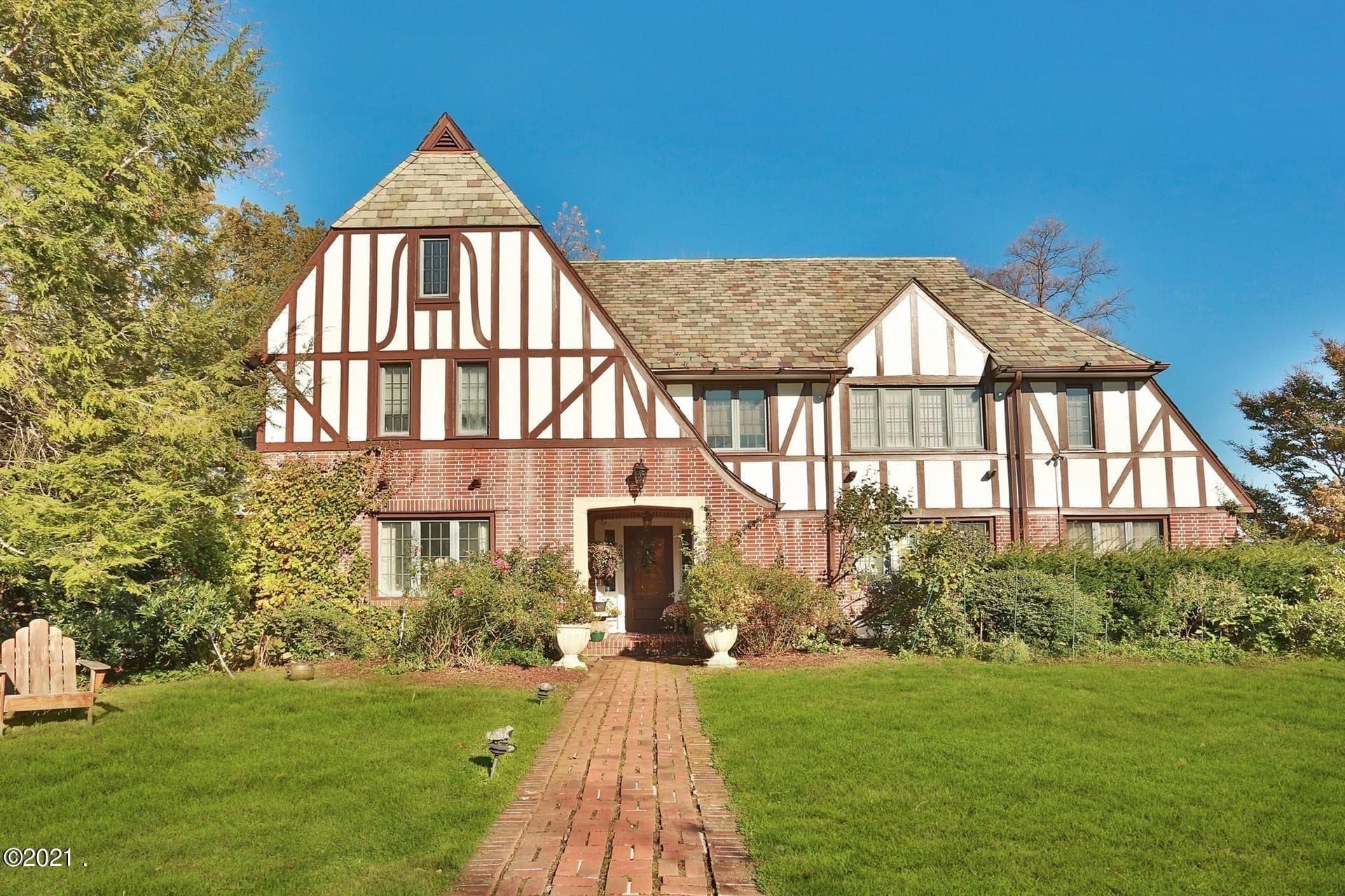 1200 N hastings DR — Photo 3